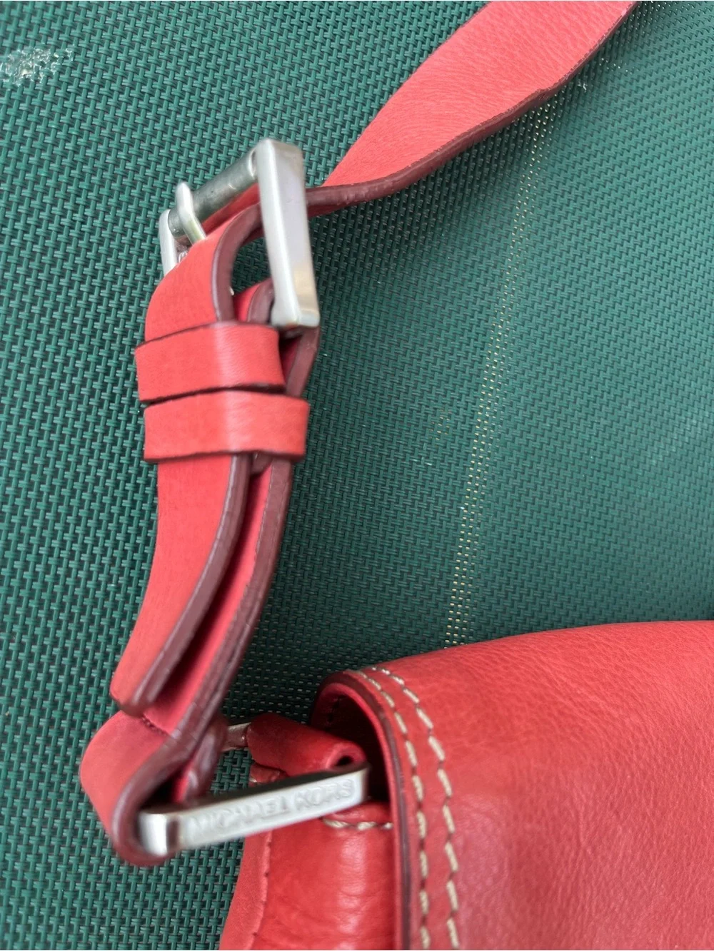 VINTAGE MICHAEL KORS CORAL Leather Shoulder Bag with Buckle Detail